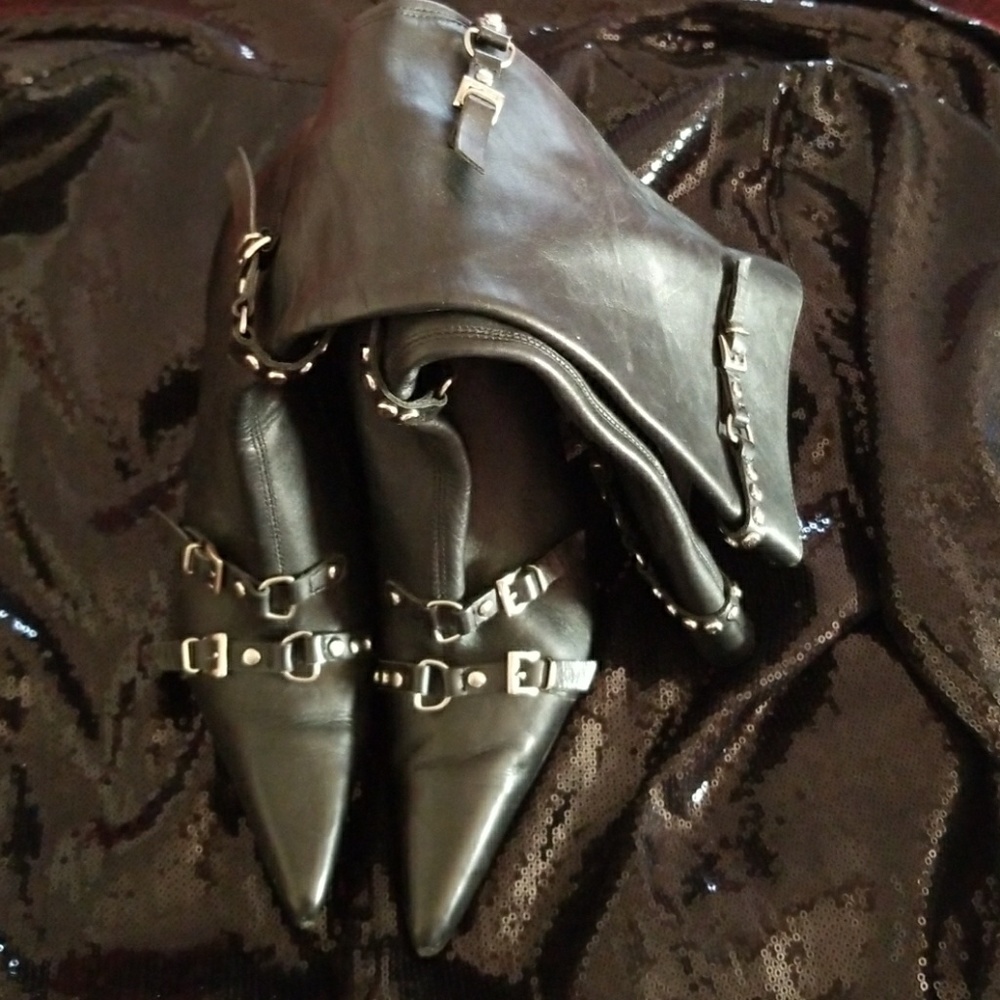 Steve Madden Studded boots